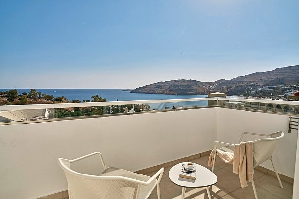 Lindos Village Resort & Spa - Wohnbeispiel Juniorsuite Meerblick (Zimmercodierung J1M)