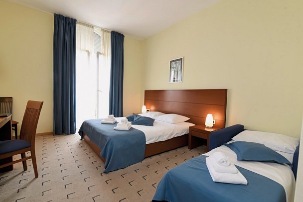 Park - Wohnbeispiel Doppelzimmer Meerseite mit Sofabett (Zimmercodierung DB2)