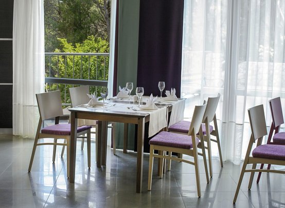 Aurora - Restaurant