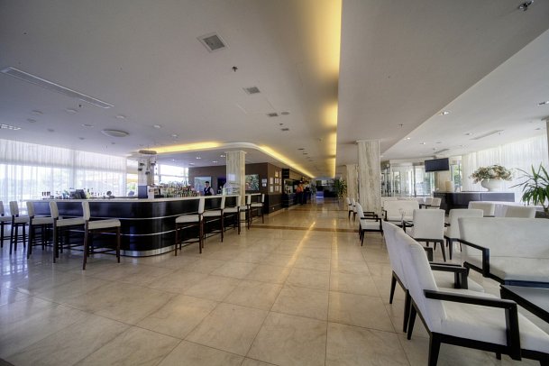 Aurora - Bar