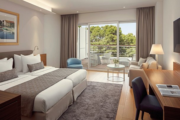 Bellevue - Wohnbeispiel Doppelzimmer Deluxe Gartenblick (Zimmercodierung DDG)