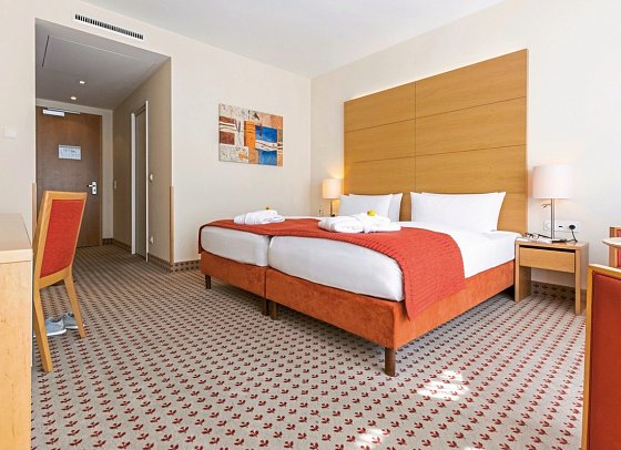 Park-Hotel Hübner - Wohnbeispiel Doppelzimmer Standard (Zimmercodierungen DG1, D1N & EC1)