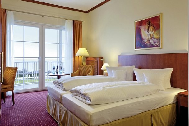 Morada Strandhotel Ostseebad Kühlungsborn - Wohnbeispiel Doppelzimmer Meerblick (Zimmercodierung D1M)