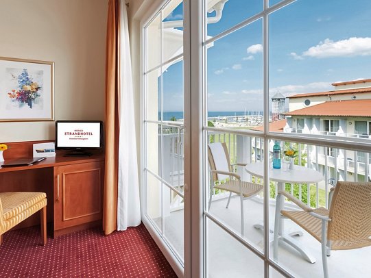 Morada Strandhotel Ostseebad Kühlungsborn - Wohnbeispiel Doppelzimmer seitl. Meerblick (Zimmercodierung D1N)