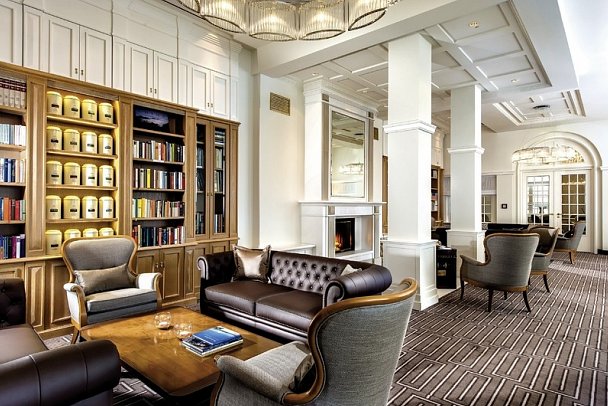 A-ROSA Kurhaus Binz - Kaminzimmer