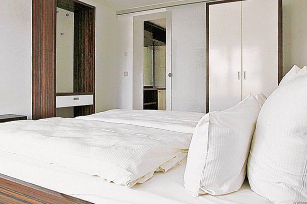 Strandhotel Dranske - Wohnbeispiel Appartement Boddenblick (Zimmercodierung ABI)