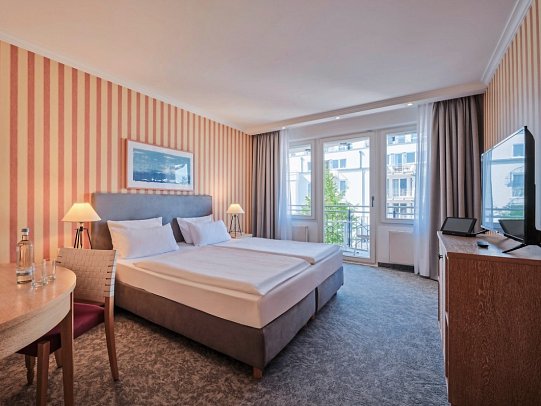 Dorint Strandhotel Binz/Rügen - Wohnbeispiel Suite Komfort (Zimmercodierung WF1)