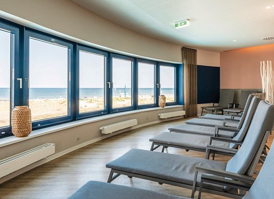 aja Warnemünde - Ruhebereich mit Ausblick