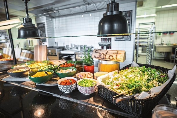 aja Warnemünde - Beispiel Salatbuffet