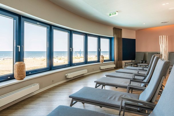 aja Warnemünde - Ruhebereich mit Ausblick