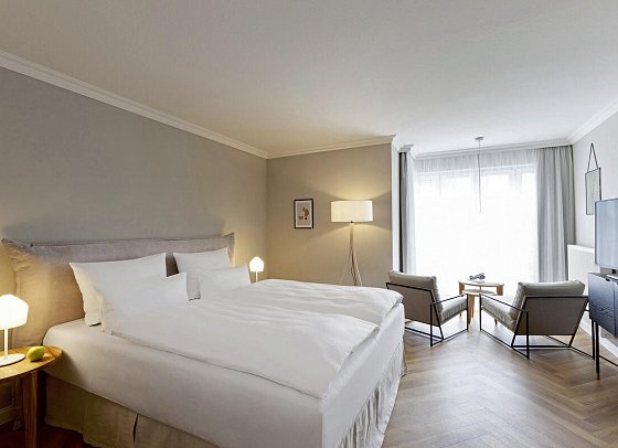 Vju Hotel Göhren - Wohnbeispiel Doppelzimmer Superior Haupthaus Landseite (Zimmercodierung DSL)