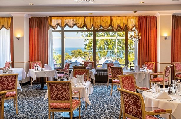 Cliff Hotel Rügen