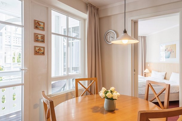 Seepark Sellin Ferienwohnungen - Wohnbeispiel Appartement Typ X ca. 52 qm (Zimmercodierung OB3)