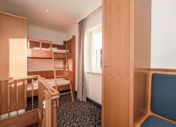Asgard´s Hotels (Asgard & Midgard & Meereswarte) - Wohnbeispiel Appartement 1 Schlafzimmer Waldseite mit Balkon (Zimmercodierung AB3)