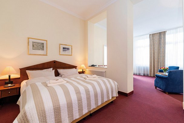 Aparthotel Seeschlösschen - Wohnbeispiel Familienappartement (Zimmercodierung A2L)