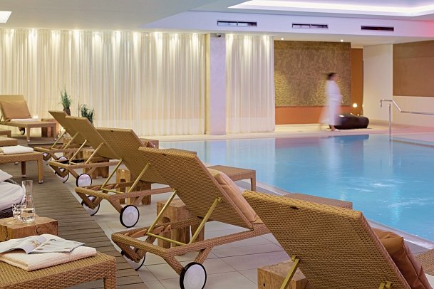 SEETELHOTEL Kaiserstrand Beachhotel - Innenpool