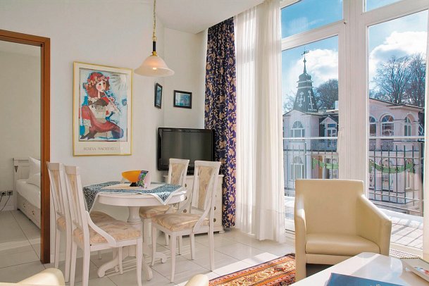 SEETELHOTEL Ostseeresidenz Bansin - Wohnbsp. 2 Raum FeWo Landseite (Zimmercodierung OBL)