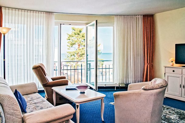 SEETELHOTEL Ostseeresidenz Bansin - Wohnbsp. 2 Raum FeWo seitl. Meerblick (Zimmercodierung OBN)