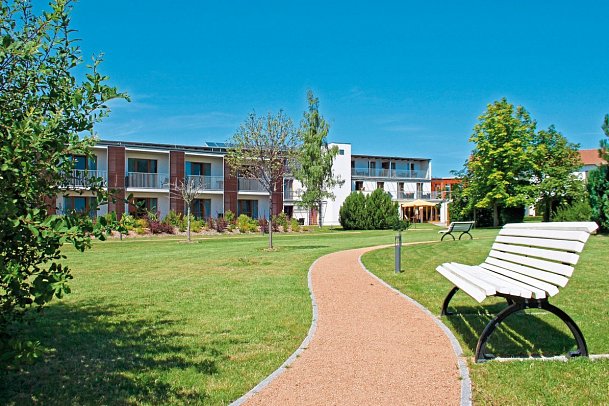 SEETELHOTEL Nautic Usedom Hotel & Spa - Gartenanlage
