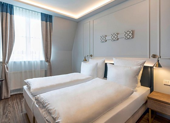 SEETELHOTEL Pommerscher Hof - Wohnbeispiel Doppelzimmer Landseite (Zimmercodierung DB1)