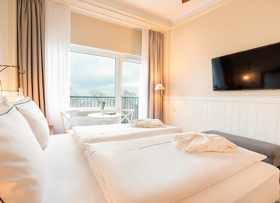 Strandhotel Ahlbeck a member of Radisson Individuals - Wohnbeispiel Doppelzimmer Premium Balkon (Zimmercodierung DD1)