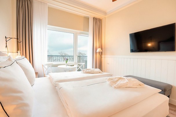 Strandhotel Ahlbeck - Wohnbeispiel Doppelzimmer Deluxe (Zimmercodierung DD1)