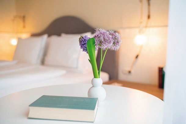 Strandhotel Ahlbeck - Wohnzimmer Doppelzimmer Deluxe (Zimmercodierung DD1)