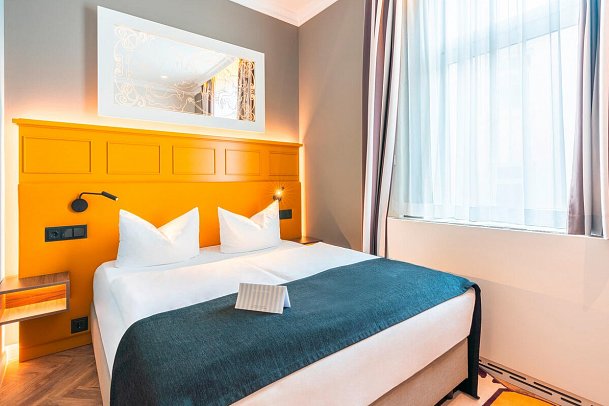 SEETELHOTEL Ostseehotel Ahlbeck mit Villa Strandschloss - Wohnbeispiel Doppelzimmer Landseite Düne (Zimmercodierungen DB8 & EB8)