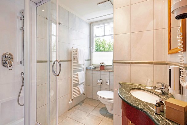 SEETELHOTEL Ostseehotel Ahlbeck mit Villa Strandschloss - Wohnbeispiel Appartement Strandgut (Zimmercodierung AB1)