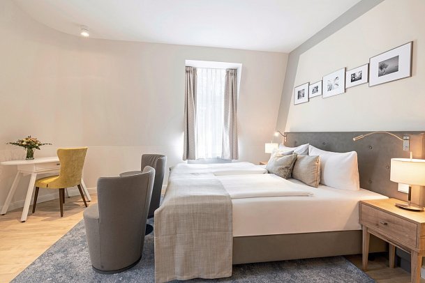SEETELHOTEL Ostseehotel Ahlbeck mit Villa Strandschloss - Wohnbeispiel Doppelzimmer Strandläufer (Zimmercodierung DB2)