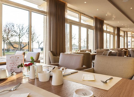 SEETELHOTEL Ostseehotel Ahlbeck mit Villa Strandschloss