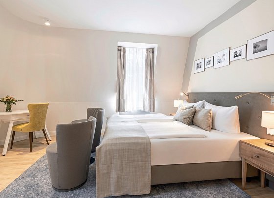 SEETELHOTEL Ostseehotel Ahlbeck mit Villa Strandschloss - Wohnbeispiel Doppelzimmer Strandläufer (Zimmercodierung DB2)