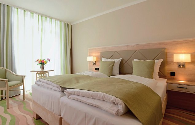 Seehotel Großherzog von Mecklenburg - Wohnbeispiel Doppelzimmer (Zimmercodierungen DB1 & FB1)