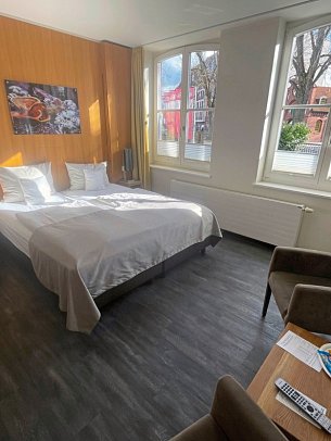 Hafenresidenz Stralsund - Wohnbeispiel Doppelzimmer Altstadtblick (Zimmercodierung DB1)