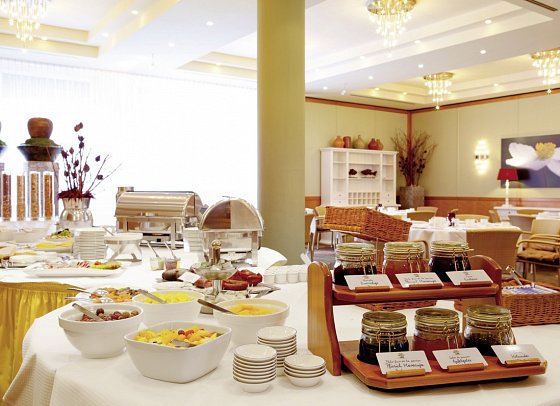 Vienna House by Wyndham Baltic Stralsund - Buffet