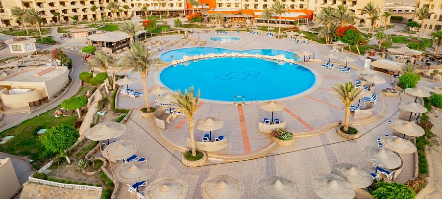 Blend Elphistone Resort