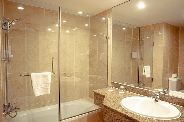 Blend Elphistone Resort