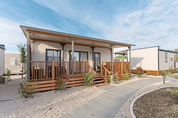 Sentido Riccione Premium Camp - Wohnbeispiel Camp-Lodge Deluxe (Zimmercodierung CD1)