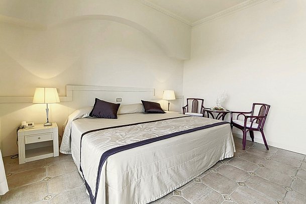 Grand Hotel Gallia - Wonbeispiel Doppelzimmer