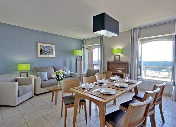 Residence Reine Marine - Wohnbeispiel Appartement 2 Schlafzimmer Meerblick (Zimmercodierung OBM)