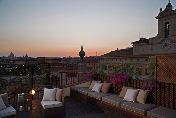 Hotel Colonna Palace