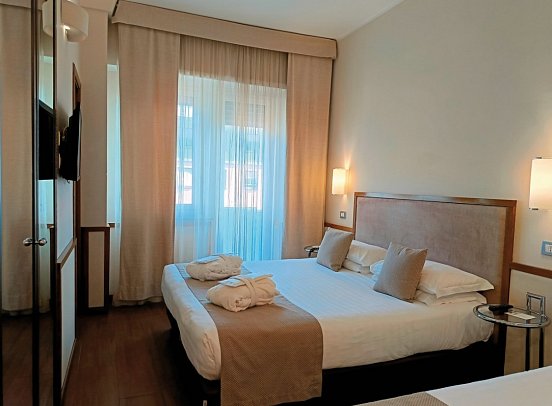 Best Western Hotel Piccadilly - Wohnbeispiel Doppelzimmer Classic (Zimmercodierung DB1)