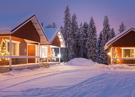 Santa Claus Holiday Village - Hausbeispiel Superior Cottage A (Zimmercodierung AB1)