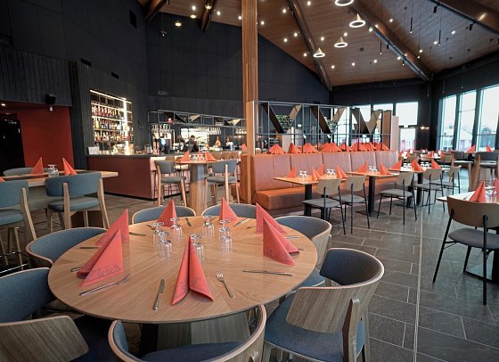 Santa Claus Holiday Village - Restaurant