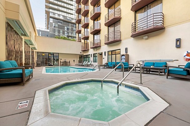 Best Western Plus Bayside Inn