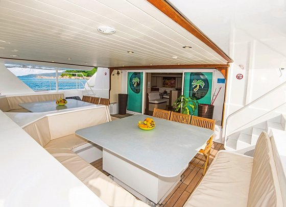 Segeltörn Cocktail Praslin (ab Mahé/bis Praslin) - Cockpit (Le Gauguin)