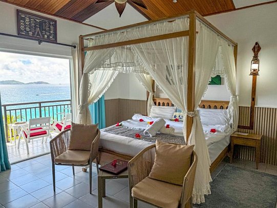 Patatran Village - Wohnbeispiel Superior Room (Zimmercodierungen US1 & UH4)