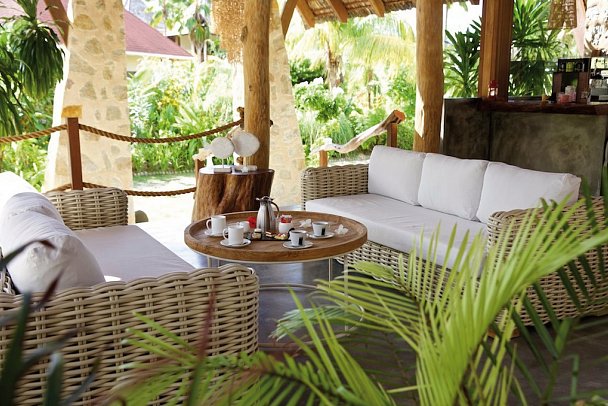 Les Lauriers Eco Hotel & Restaurant