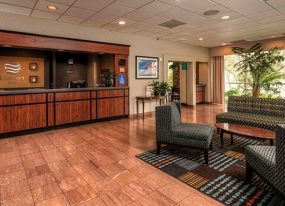 Comfort Inn by the Bay