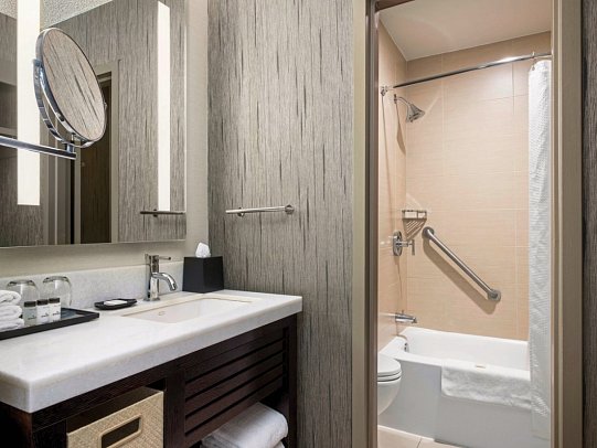 Hotel RIU Plaza Fisherman's Wharf - Wohnbeispiel Deluxe King Bed (Zimmercodierung UD2)